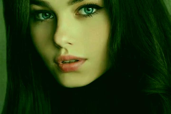 Ariana, 20, a brunette grey-eyed slavic companion based in Bernay. Offering CIM, Girlfriend Experience, Erotic Massage, Deep French Kissing. Available for in...