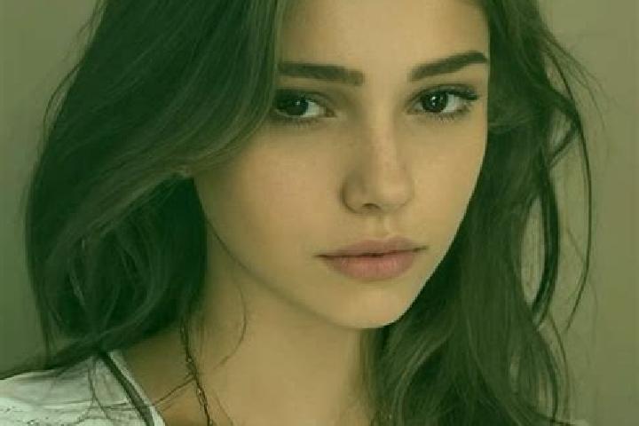 Ariana, 20, a chestnut grey-eyed slavic companion based in Ketowan. Offering Deep French Kissing, Domination, Roleplay. Available for incall and outcall, ove...