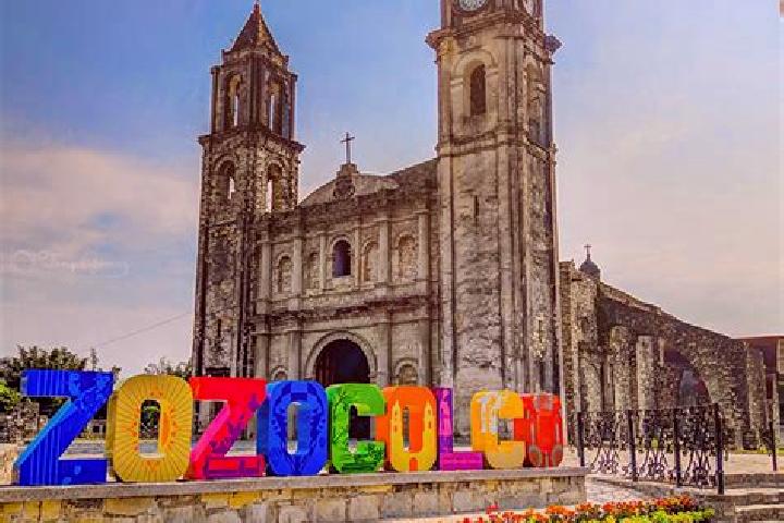 Ariana, 20 — Escort in Zozocolco de Hidalgo, Mexico