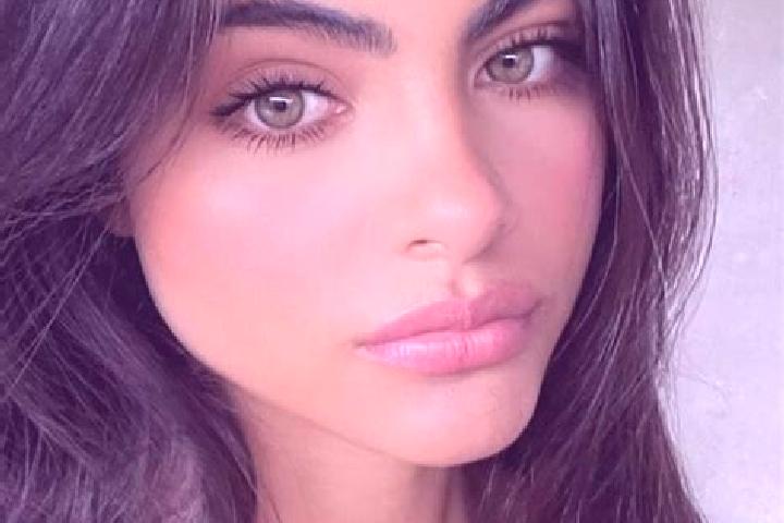 Ariana, 21, a black hazel-eyed european companion based in Eichenbarleben. Offering A-Level, Travel Companion, Duos, Striptease, Overnight. Available for inc...