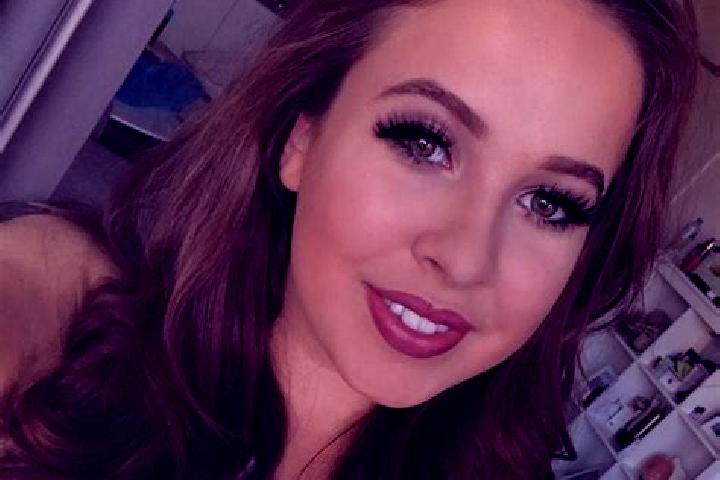 Ariana, 21, a dark blonde brown-eyed mediterranean companion based in Carrubbo. Offering Erotic Massage, A-Level, Deep French Kissing. Available for incall a...