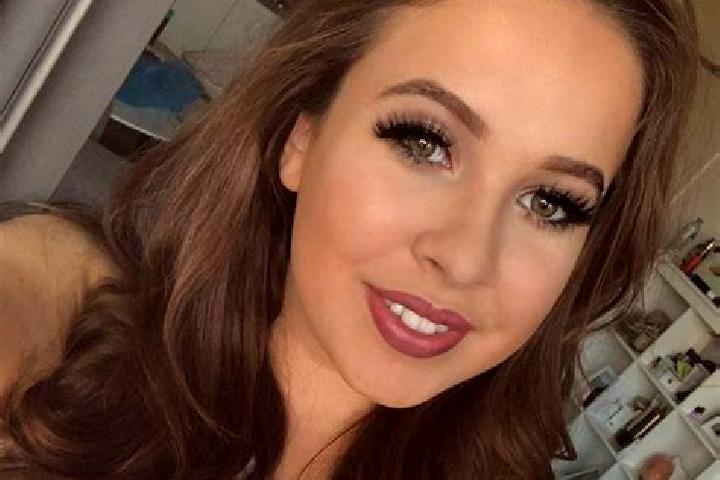 Ariana, 21, a dark blonde dark-eyed middle eastern companion based in Boyeros. Offering Prostate Massage, GFE, CIM, 69, Erotic Massage. Available for incall ...