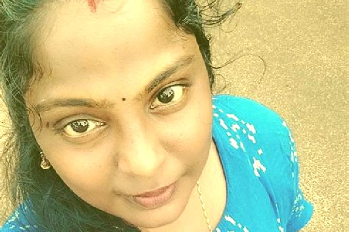 Ariana, 21 — Escort in Chennithala, India