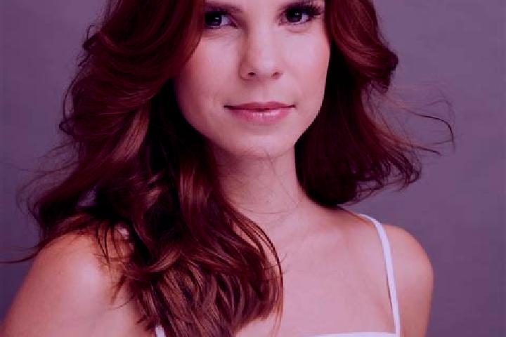 Ariana, 21 — Escort in Dionisio, Brazil
