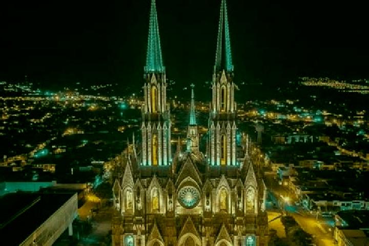 Ariana, 21 — Escort in Zamora, Mexico