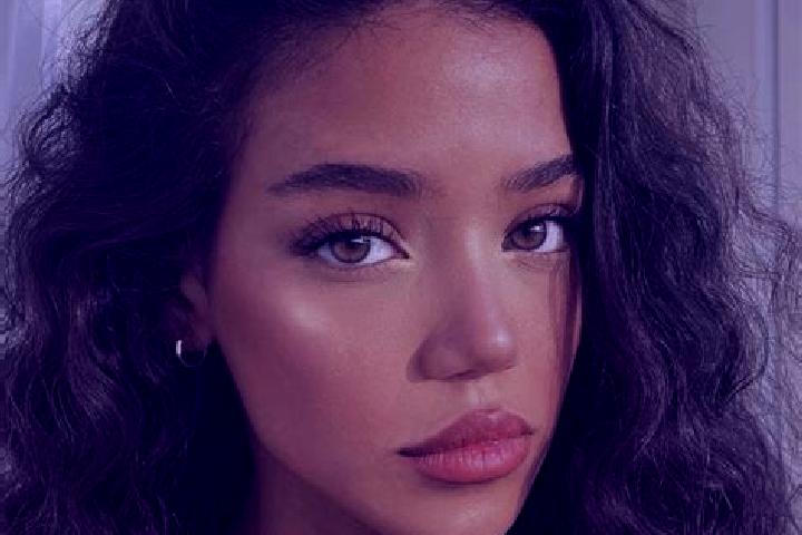 Ariana, 22, a black brown-eyed middle eastern companion based in Mutzig. Offering Domination, OWO, Tantra. Available for incall and outcall, day and evening ...