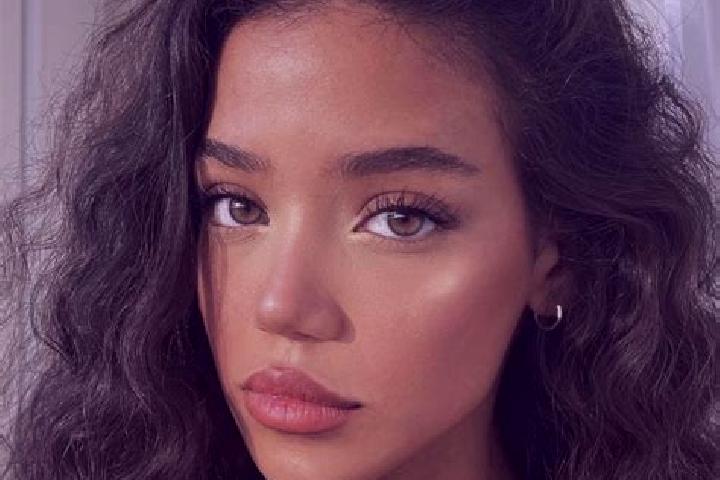 Ariana, 22, a black brown-eyed mixed companion based in Pottenbrunn. Offering Tantra, Roleplay, 69. Available for incall and outcall, overnight bookings avai...