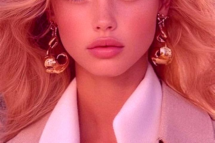 Ariana, 22, a blonde brown-eyed mediterranean companion based in Kangshan. Offering Prostate Massage, Overnight, BDSM. Available for incall and outcall, day ...