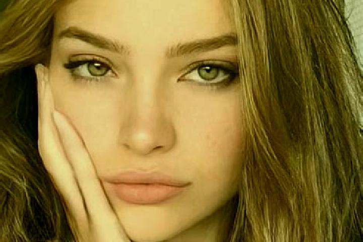 Ariana, 22, a dark blonde hazel-eyed mixed companion based in Torrijo del Campo. Offering A-Level, Duos, Prostate Massage, Party Girl. Available for incall a...