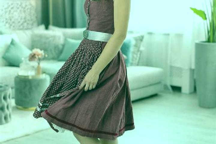 Ariana, 22 — Escort in Komorany, Czech Republic