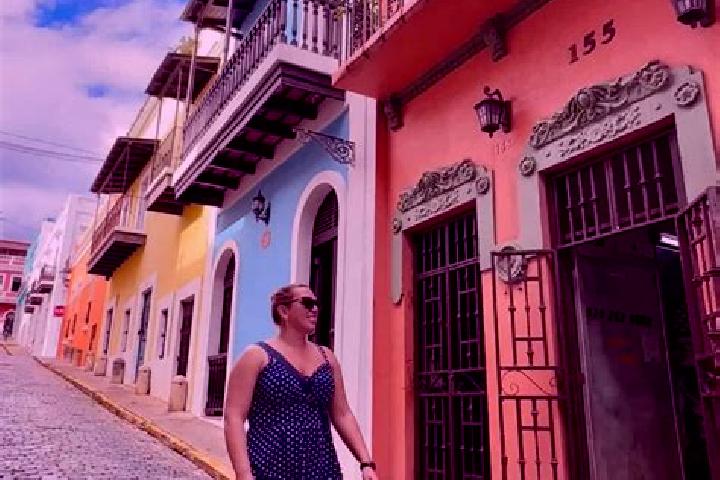 Ariana, 22 — Escort in Puerto Serrano, Spain