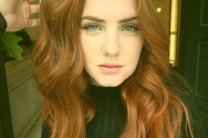 Ariana, 23, a auburn grey-eyed middle eastern companion based in Ngracan. Offering A-Level, 69. Available for incall and outcall, day and evening dates.
