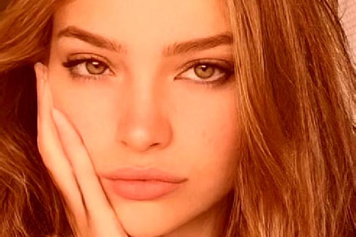 Ariana, 23, a dark blonde hazel-eyed slavic companion based in Mumra. Offering 69, Deep French Kissing, GFE. Available for incall and outcall, overnight book...
