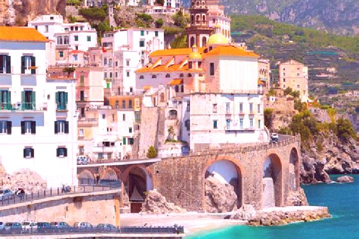 Ariana, 23 — Escort in Buti, Italy
