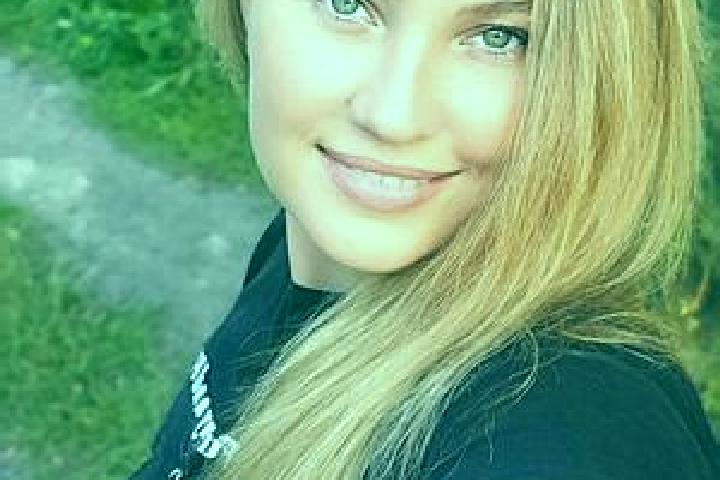 Ariana, 23 — Escort in Korostyshiv, Ukraine
