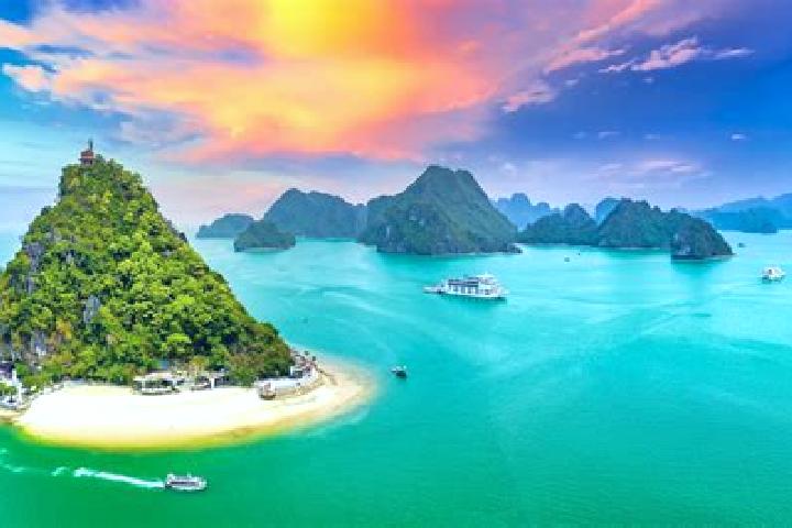 Ariana, 23 — Escort in Nga Bay, Vietnam