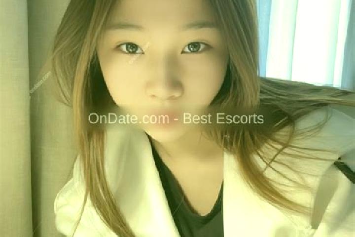 Ariana, 23 — Escort in St. Clements, Canada