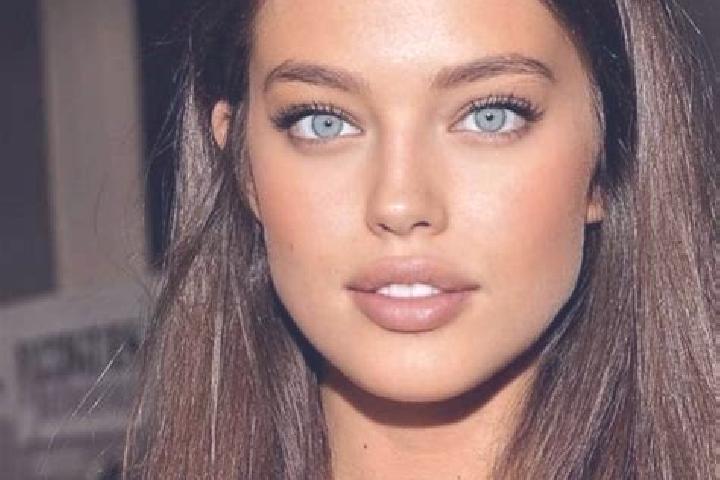 Ariana, 24, a chestnut green-eyed caucasian companion based in Huta-Borovenska. Offering Travel Companion, Fetish, Duos, Tantra. Available for incall and out...