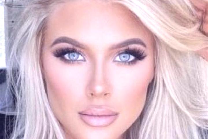 Ariana, 24, a platinum blonde green-eyed caucasian companion based in Lithaire. Offering Fetish, CIM, Overnight, Massage, Striptease. Available for incall an...