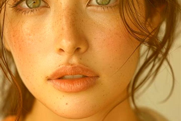 Ariana, 25, a brunette amber-eyed asian companion based in Arboledas. Offering Party Girl, BDSM, Fetish, Domination. Available for incall and outcall, day an...