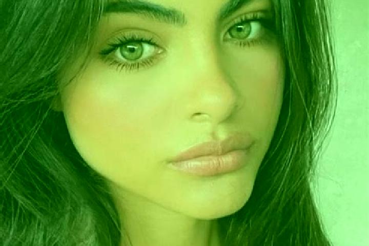Ariana, 25, a red green-eyed indian companion based in Lescheraines. Offering BDSM, GFE, Massage, Girlfriend Experience, Couples. Available for incall and ou...