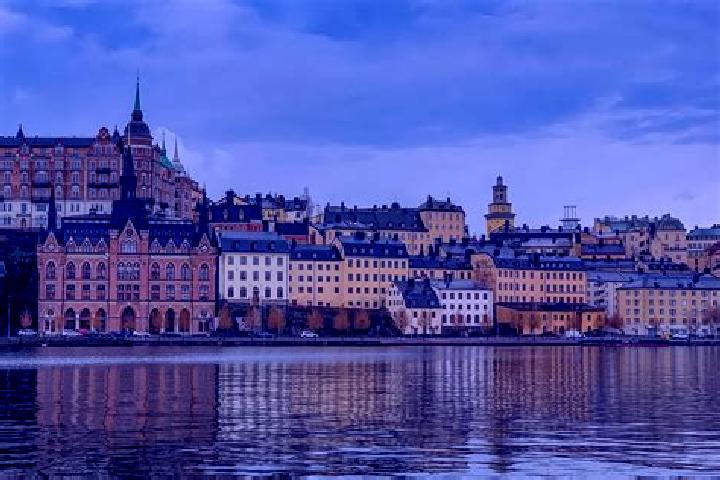 Ariana, 25 — Escort in Bredaryd, Sweden