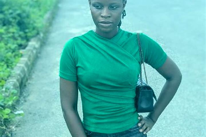 Ariana, 25 — Escort in Obong, Philippines