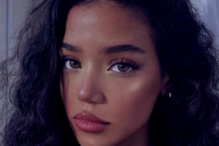 Ariana, 26, a black brown-eyed mixed companion based in El Palmar. Offering Girlfriend Experience, 69, Tantra. Available for incall and outcall, day and even...
