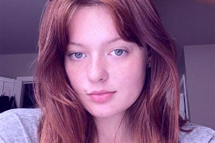 Ariana, 27, a auburn grey-eyed mediterranean companion based in Yirol. Offering Dinner Date, Prostate Massage, Girlfriend Experience, A-Level, Fetish. Availa...