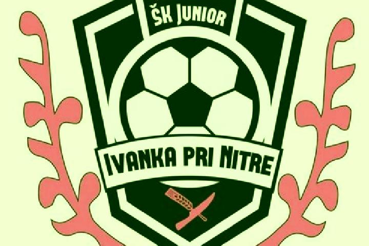 Ariana, 27 — Escort in Ivanka pri Nitre, Slovakia