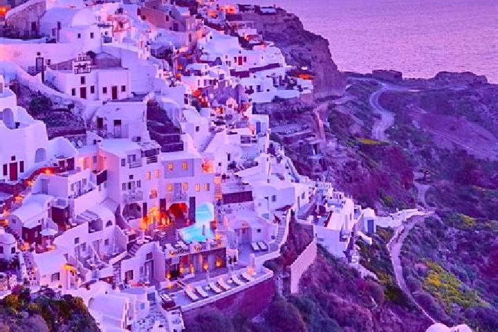 Ariana, 27 — Escort in Marmaro, Greece