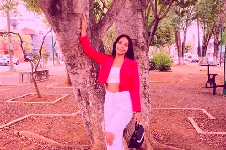 Ariana, 27 — Escort in Tzitzio, Mexico