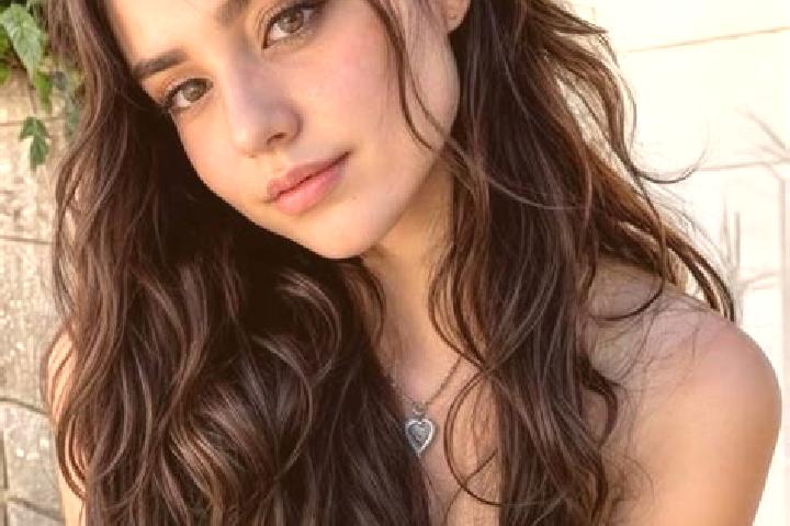 Ariana, 28, a auburn brown-eyed mediterranean companion based in Obsteig. Offering Deep French Kissing, Girlfriend Experience, Dinner Date. Available for inc...