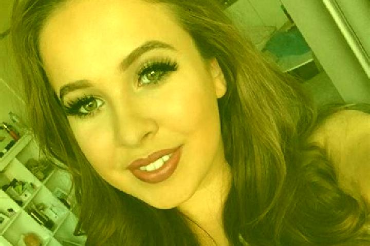 Ariana, 28, a dark blonde amber-eyed caucasian companion based in Borlaenge. Offering Travel Companion, Party Girl, Overnight, Prostate Massage. Available fo...