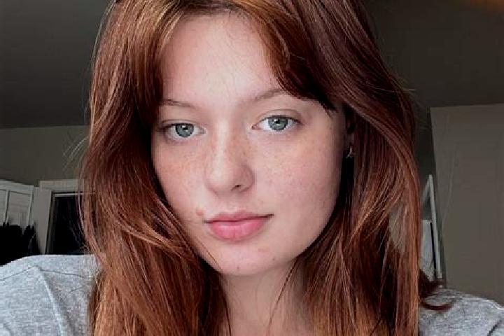 Ariana, 29, a auburn brown-eyed mixed companion based in The Willows. Offering Prostate Massage, A-Level, 69, Couples, Travel Companion. Available for incall...