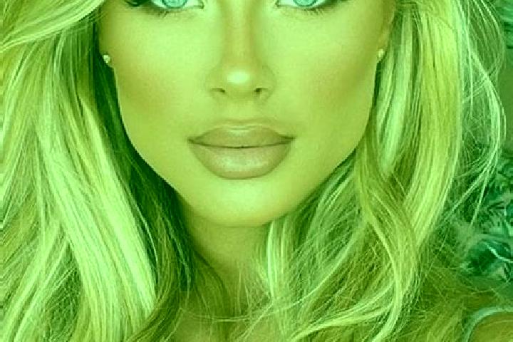 Ariana, 29, a blonde blue-eyed latina companion based in San Bartolo Linea. Offering Fetish, Duos, Erotic Massage, Overnight. Available for incall and outcal...