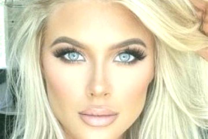 Ariana, 29, a platinum blonde dark-eyed european companion based in Garza-Salinas II. Offering Striptease, Couples, CIM. Available for incall and outcall, da...