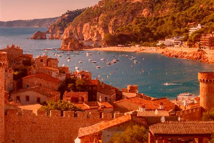 Ariana, 29 — Escort in Moscardo, Spain