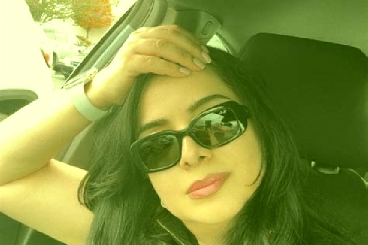 Ariana, 29 — Escort in Zarrin Kola-ye Pa in, Iran