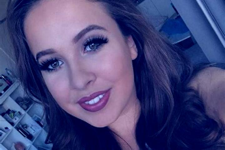 Ariana, 31, a auburn brown-eyed caribbean companion based in Fruit Heights. Offering Couples, Girlfriend Experience, Fetish. Available for incall and outcall...