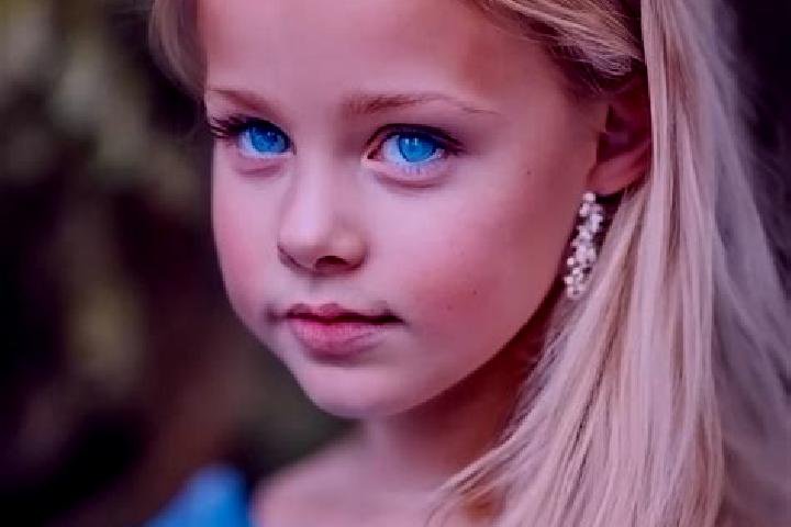 Ariana, 31, a dark blonde blue-eyed indian companion based in Geyserville. Offering Overnight, Party Girl. Available for incall and outcall, overnight bookin...