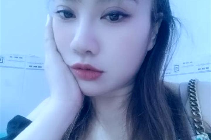 Ariana, 31 — Escort in Thien Loc, Vietnam
