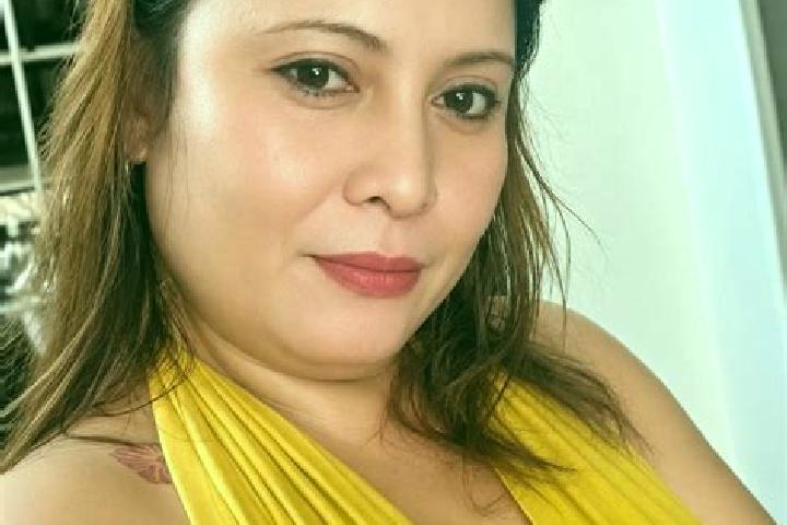 Ariana, 32 — Escort in Sesuri, Romania