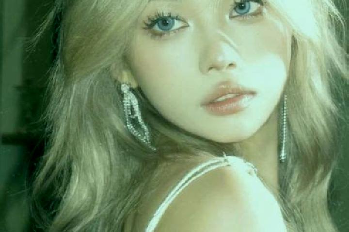 Ariana, 34, a blonde dark-eyed asian companion based in Mintiu Gherlii. Offering Party Girl, BDSM, Domination. Available for incall and outcall, overnight bo...