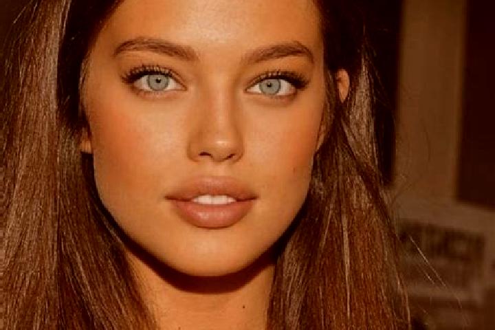 Ariana, 34, a chestnut green-eyed latina companion based in Penne. Offering Party Girl, Travel Companion, Deep French Kissing, Couples, OWO. Available for in...