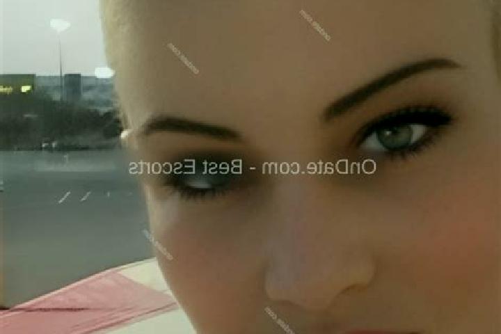 Ariana, 34 — Escort in Piedmont, United States