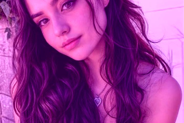 Ariana, 35, a black hazel-eyed caribbean companion based in Siem Pang. Offering Couples, OWO, Massage, Deep French Kissing, 69. Available for incall and outc...
