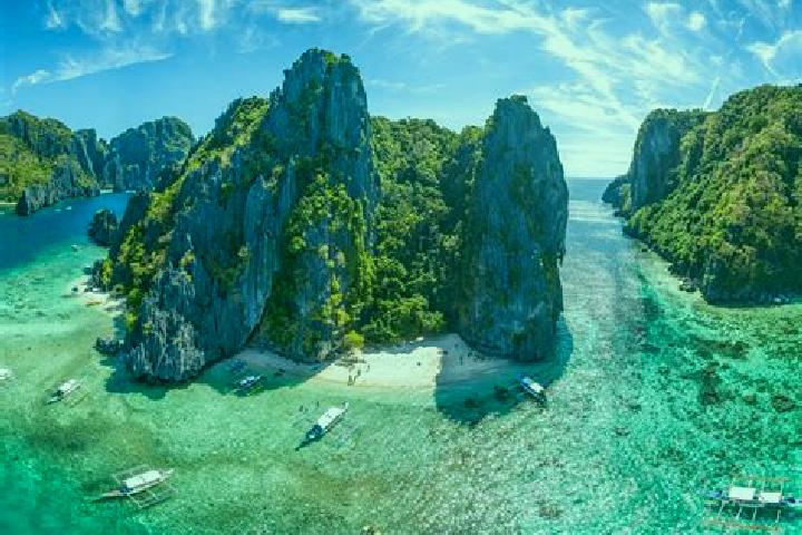 Ariana, 35 — Escort in Bolboc, Philippines