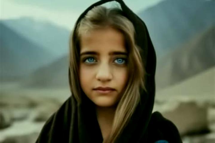 Ariana, 36, a auburn blue-eyed middle eastern companion based in Albatera. Offering BDSM, Duos, Party Girl, Erotic Massage. Available for incall and outcall,...