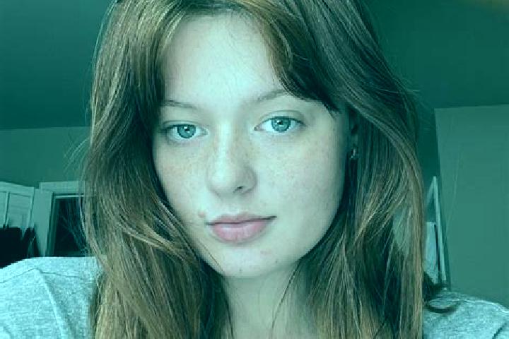 Ariana, 37, a red grey-eyed caucasian companion based in Ramstedt. Offering A-Level, OWO, Massage, Tantra, Couples. Available for incall and outcall, day and...